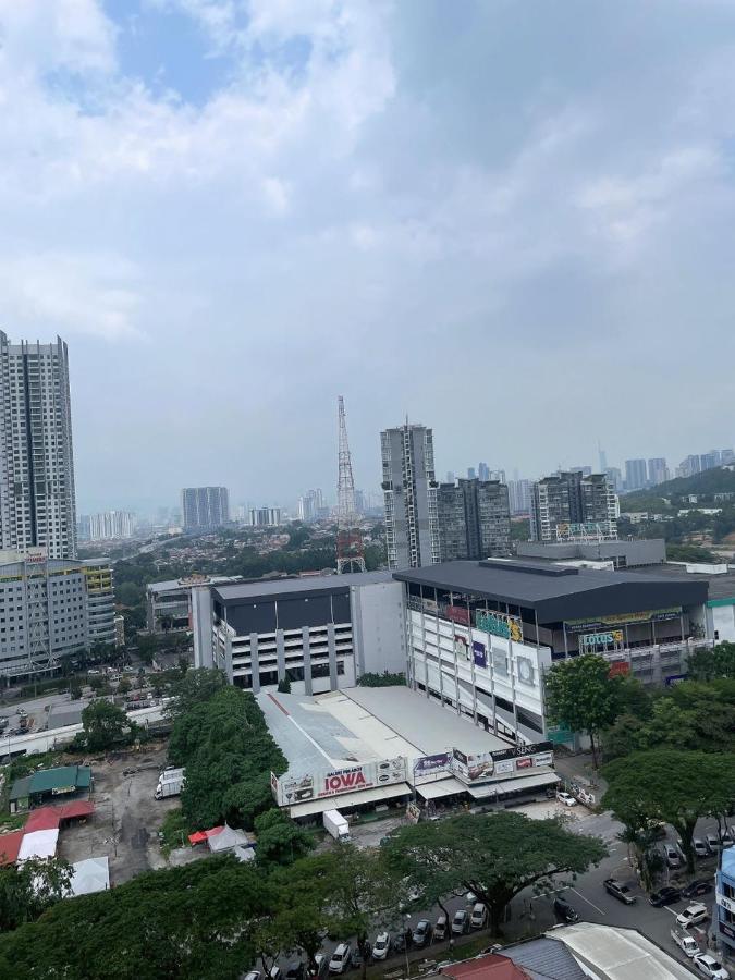 Apartment Comfy Wifi Place @manjalara 5min To Desa Park *